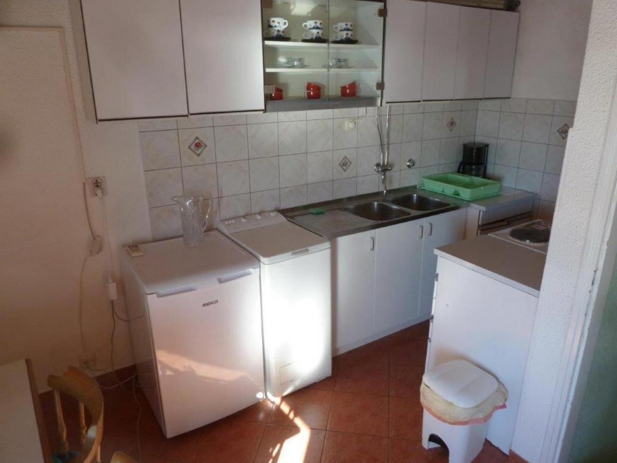 Seaside Holiday House Rab - 14697 Rab Town Quarto foto